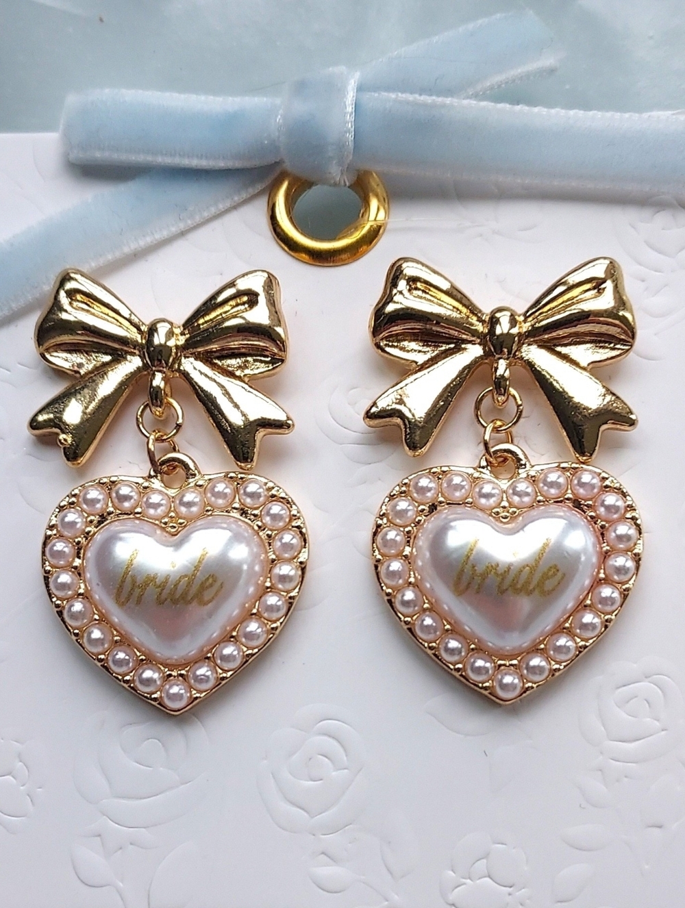 Bride Bow and Heart Drop Earrings Gold With Pearls NWT